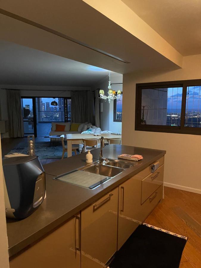 Beautiful Penthouse W/Amazing View, Prime Location Apartment รามัทกัน ภายนอก รูปภาพ